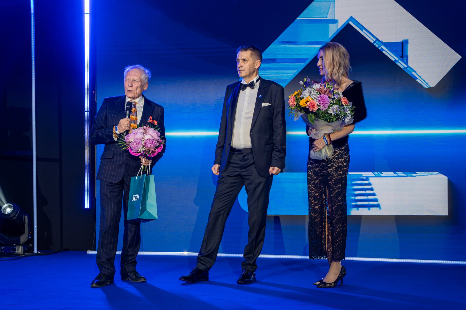 Gala 106
