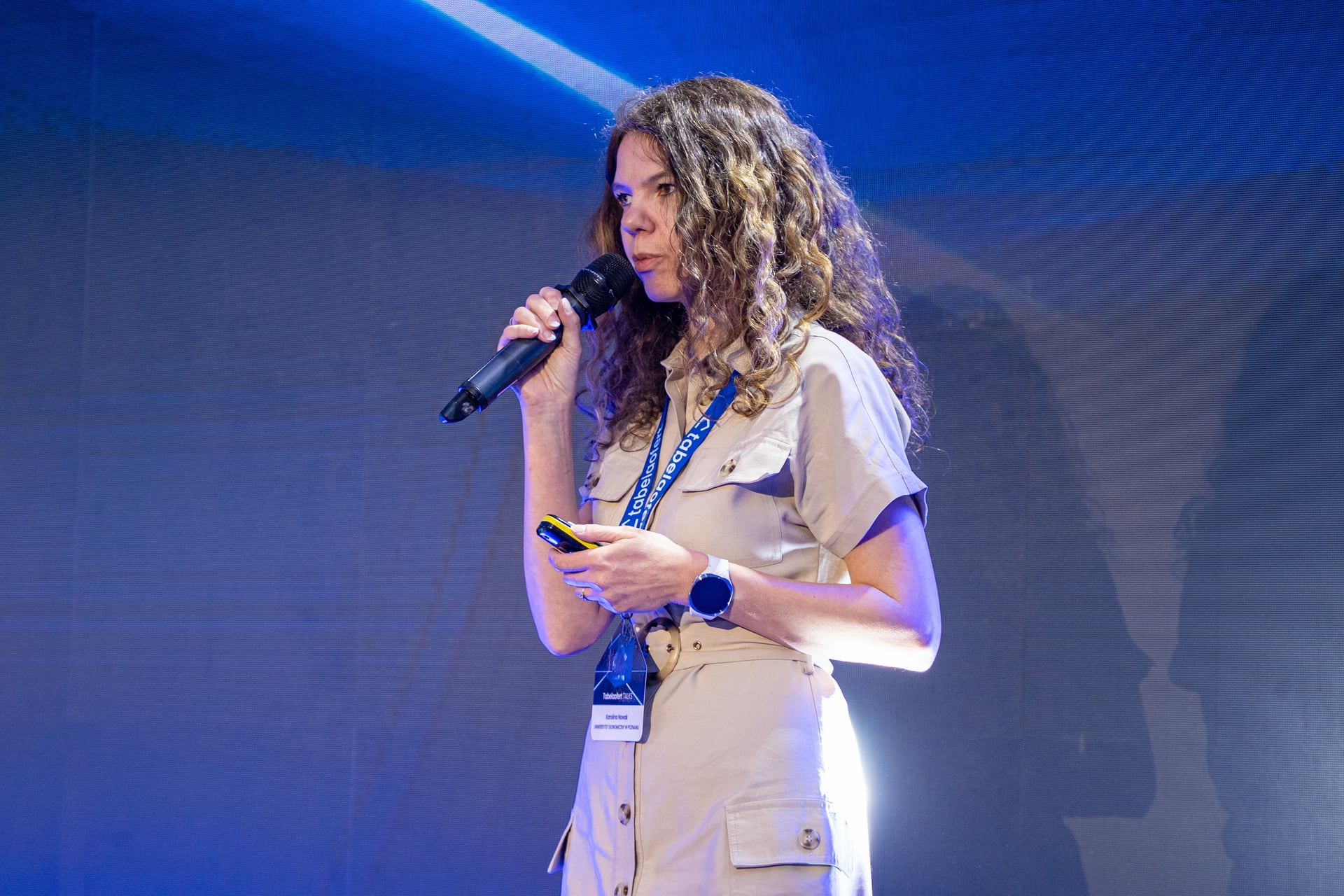 Konferencja 77
