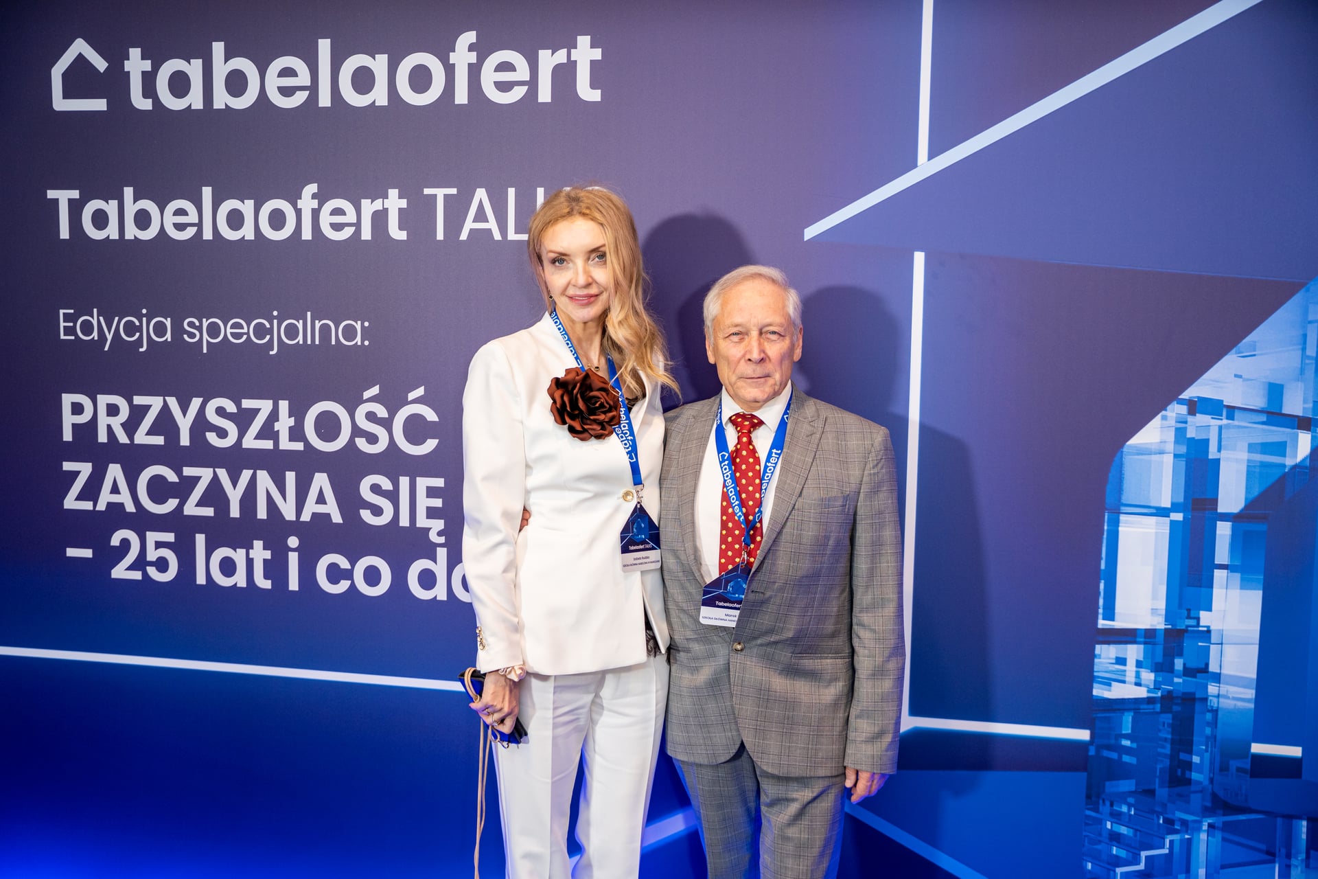 Konferencja 121